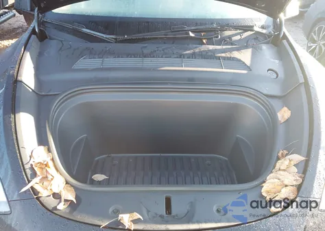 2022 Tesla Model Y Long Range Dual Motor All-Wheel Drive из США, поврежденный, VIN 7SAYGDEE2NF445720